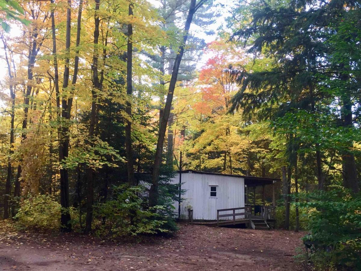 High Falls Bay Cottages, Camping & Waterpark Bracebridge Bagian luar foto